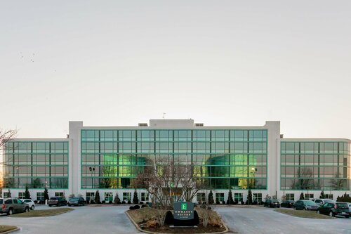 Embassy Suites by Hilton Lexington Green, Забронировать Отель Лексингтон Bourbon Trail Kentucky
