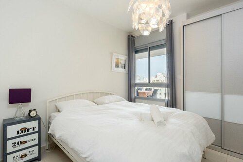 Sea N' Rent - Ramat Aviv 3 Bed, Забронировать Отель Тель-Авив Тель-Авивский округ