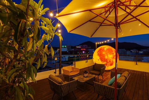 Hotel Pico, Rezervați Hotel T'ongyŏng Gyeongsangnam-do