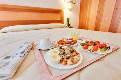 Hotel Mia Cara & Spa, Забронировать Отель Отели Флоренции с парковкой, рядом с Галерея Уффици, Парковка