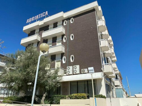 Hotel Adriatica, Забронировать Отель Римини Побережье Римини