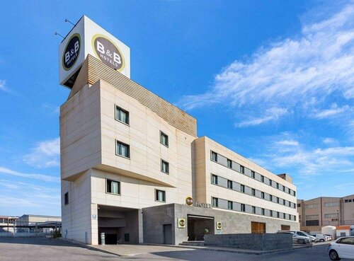 B&B HOTEL Elche, Забронировать Отель «постель и завтрак» Эльче провинция Аликанте