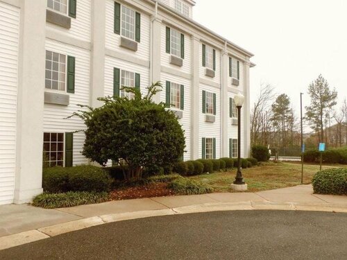 Motel 6-Shreveport, LA, Забронировать Мотель Отели Шривпорт с парковкой, рядом с Shreve Memorial Library, Парковка