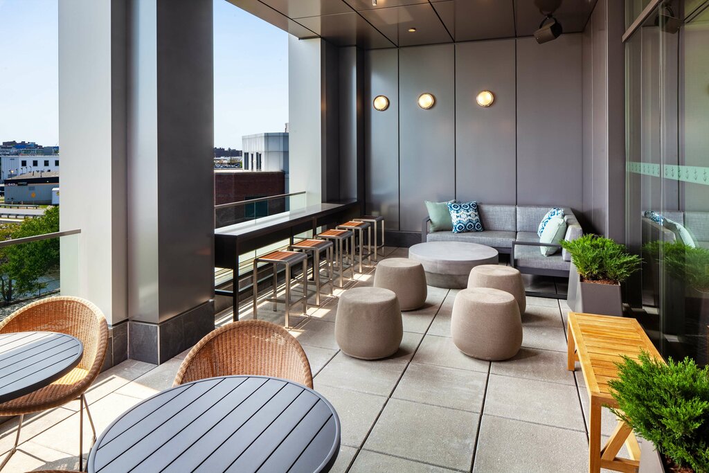 Hampton Inn Boston Seaport District