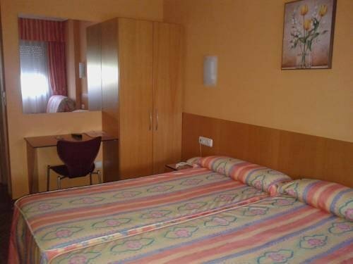 Hotel Aitana, Varaa Hotelli Irun Costa Guipúzcoa