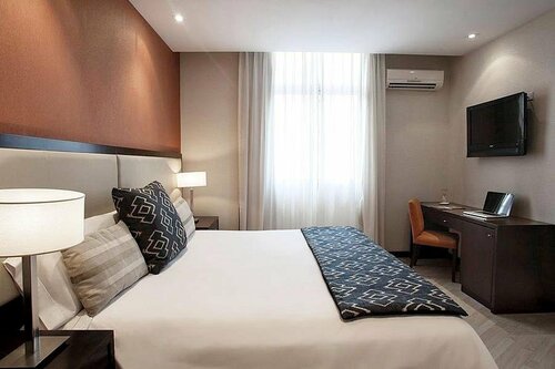 Hotel San Carlos, Забронировать Отель Балванера провинция Буэнос-Айрес