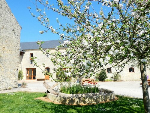 Hôtel Restaurant le clos de l Ancien Pressoir, Réserver Hôtel Hôtels à Normandie avec parking, Parking