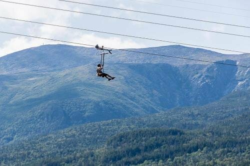 The Glen House Hotel, Book Hotel Gorham Mount Washington Valley
