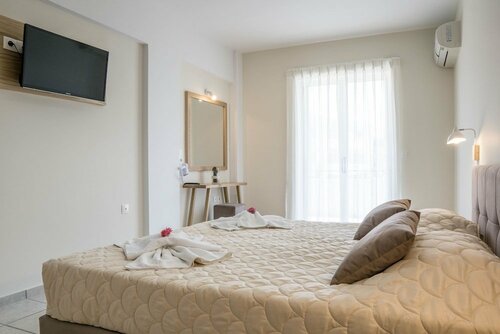 Pinelopi Hotel, Rezerwuj Hotel Platanes Retimno