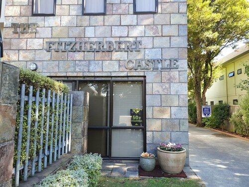 Fitzherbert Castle Motel, Забронировать Мотель Палмерстон-Норт Манавату-Уангануи