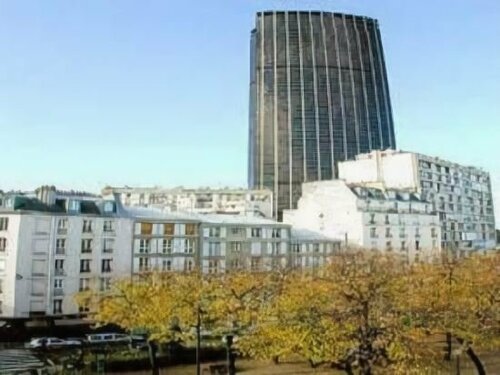 Central Hotel Paris, Забронировать Отель 14-й округ: Монпарнас Париж, рядом с Musée de La Poste