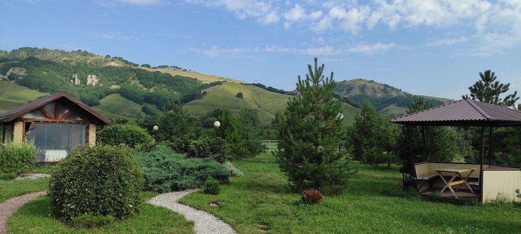 Лисья нора