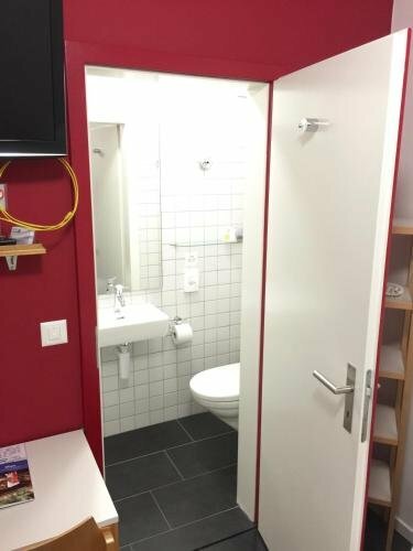 Bed and Breakfast Olten, Varaa Hotelli Olten Solothurn