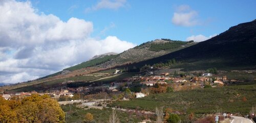 Campillo Tres, Забронировать Отель Берсоса-дель-Лосойя Sierra Norte de Madrid