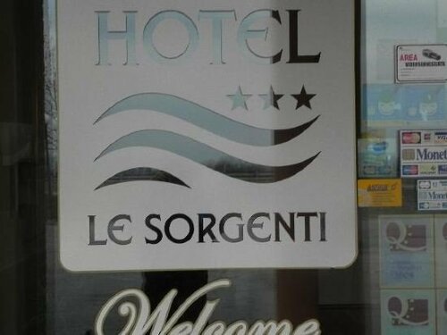 Hotel Le Sorgenti, Забронировать Отель Больцано-Вичентино 