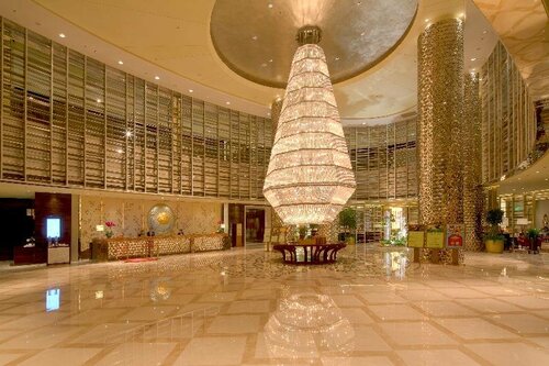 Sanding New Century Grand Hotel Yiwu, Rezerwuj Hotel Hotele w Yiwu z Basenem, Basen