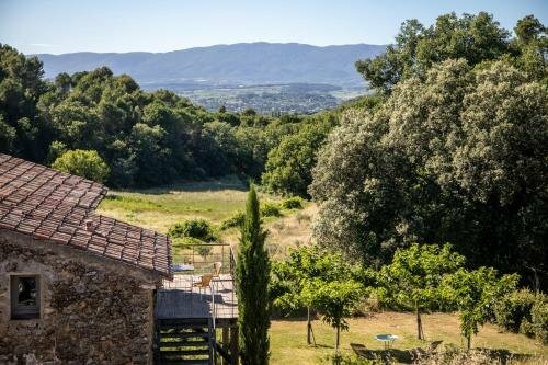 Domaine Les Perpetus, Забронировать Отель Ла Тур-д'Эг Люберон