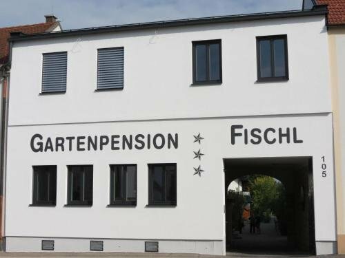 Gartenpension Fischl, Book Hotel Mörbisch am See 