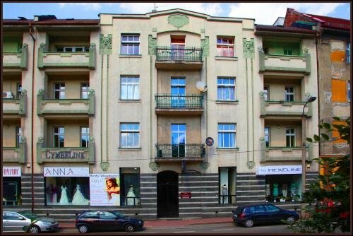 Hostel Katowice Centrum, Забронировать Хостел Недорогие отели Катовице, рядом с MSWiA Hospital in Katowice, недорого