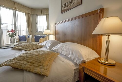 Hotel Opera, Đặt Khách sạn Khách sạn ở Sector 1 bao gồm bữa sáng, Bữa sáng