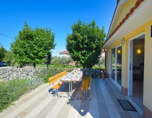 Holiday Home Pere, Забронировать Отель Вантачичи остров Крк