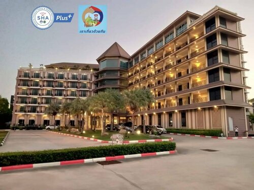 J & Y Lodge Hotel, Забронировать Отель Чонбури Чонбури