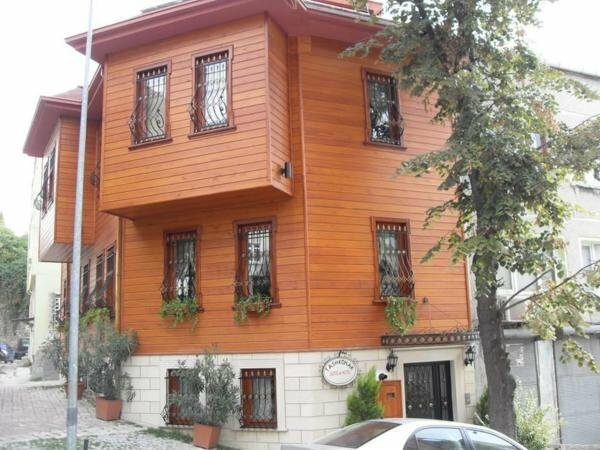 Atam Suites & Apart