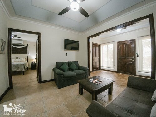 Casas del Toro Playa Flamingo, Buchen Sie Aparthotel Flamingo Guanacaste