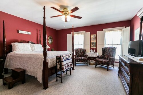 The Babcock House, Book Bed and Breakfast Hoteller i Virginia med parkering, Parkering