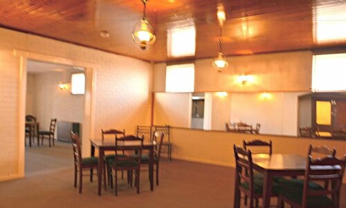 Whyalla Country Inn Motel, 예약 모텔 화이앨라 뉴사우스웨일즈.