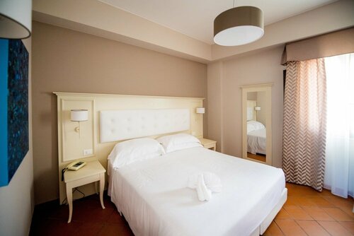 Phi Hotel La Tonnara di Bonagia, Забронировать Курортный отель Отели Сицилии с питанием, Пансион