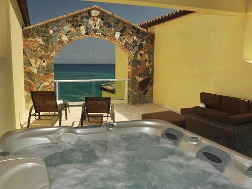 Sea Shore Allure, Забронировать Отель Saint John Сент-Джон