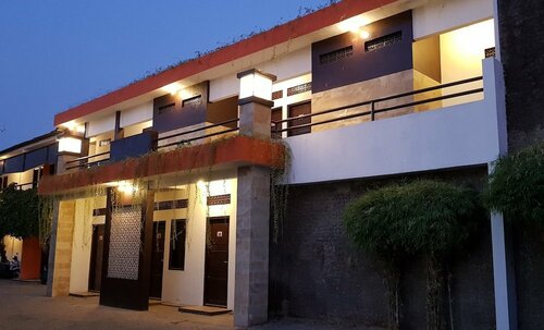 Chotin Hotel, Брондау Қонақ үй Kudus Central Java
