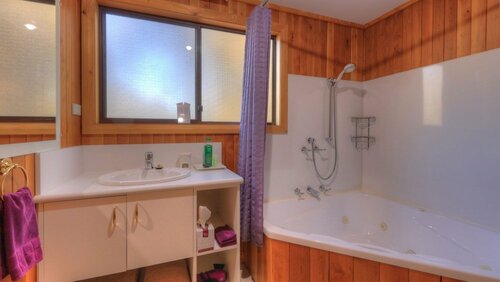 Derwent Bridge Chalets & Studios, Забронировать Шале Дервент-Бридж Тасмания