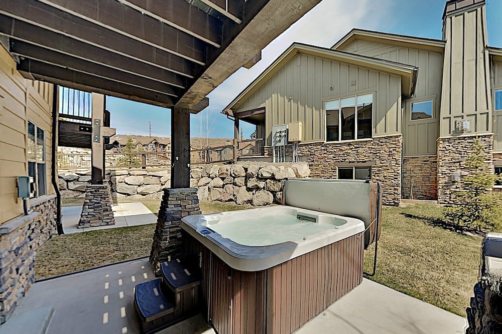 Black Rock Ridge Townhouse 3 Bedrooms 3 Bathrooms Townhouse