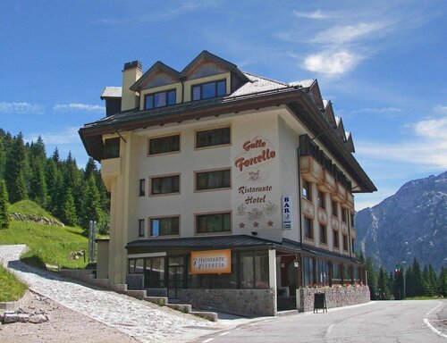 Al Gallo Forcello 1530, Book Hotel  