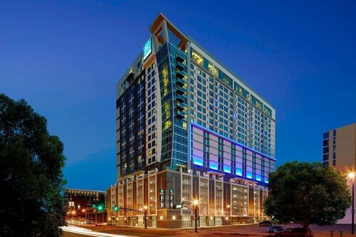 SpringHill Suites by Marriott Nashville Downtown/Convention Center, Забронировать Отель Отели Нэшвилл с бассейном, рядом с Музей Пэтси Клайн, Бассейн