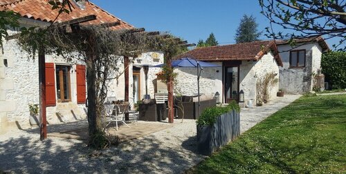 La Grange De L’etang Des Faures, Rezerwuj Hotel Cherval Green Perigord