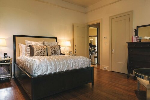 Stonehurst Place Bed & Breakfast, Забронировать Отель Атланта Джорджия, рядом с Станция метро "Мидтаун"