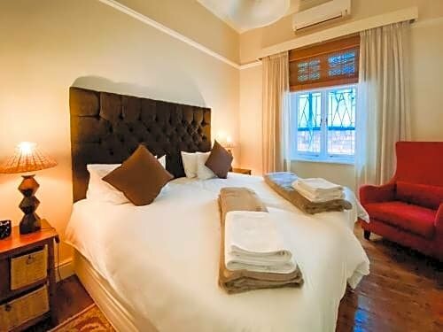 5 Camp Street Guesthouse & Self-catering, Забронировать Апарт-отель Апарт-отели Cape Peninsula, Апарт-отель
