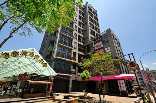 58˚ Hotspring Hotel, Забронировать Отель Отели Цзяоси с бассейном, Бассейн