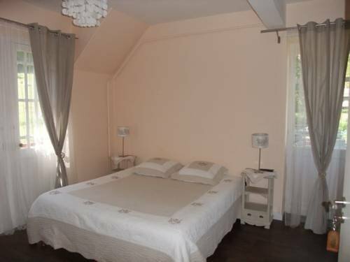 Hotel Tivoli, Забронировать Отель Баньер-де-Бигор Pyrenees National Park, рядом с Aquensis Thermal Spa