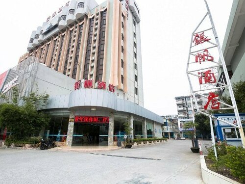 Yinfang Hotel, Забронировать Отель Отели Бэйхай 4 звезды, рядом с Пляж Силвер, 4*
