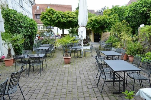 Historik Hotel Ochsen, Rezervasyon Otel Tamm 