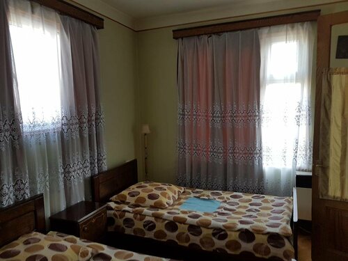 Guest House Asmati Sekhniaidze, Réserver Maison d'hôtes Telavi Géorgie