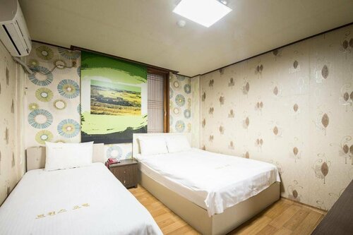 Twins Hotel, Забронировать Отель Отели Чеджу с парковкой, рядом с Музей Arario Dongmun Motel 1, Парковка