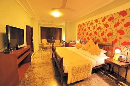 Hotel Sai Palace, Забронировать Отель Отели штата Раджастхана с бассейном, Бассейн