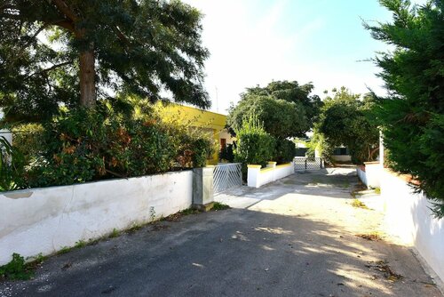 Villetta Via Stromboli 2, Book Hotel Taviano hoteller med parkering, Parkering