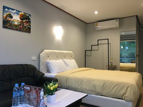 River Hill Side Resort, Varaa Lomakeskus Ban Tha Thong Mon 