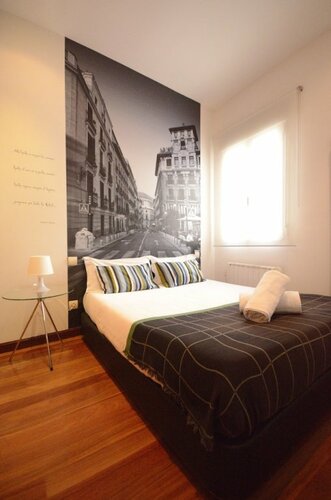 SmartRentals Atocha, Забронировать Отель Отели Мадрида 4 звезды, рядом с Гран Виа, 4*